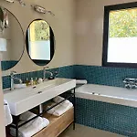 Ermitage De L'oasis & - Cannes 4*