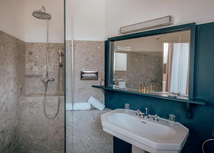 Ermitage De L'oasis & - Cannes