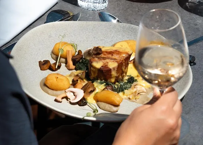 Ermitage De L'oasis & - Cannes 酒店 4*