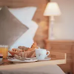 Ermitage De L'oasis & - Cannes 4*