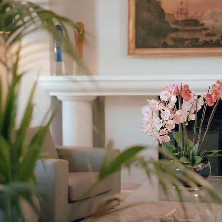 Ermitage De L'oasis & - Cannes Hotel 4*