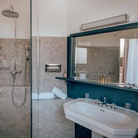 Ermitage De L'oasis & - Cannes