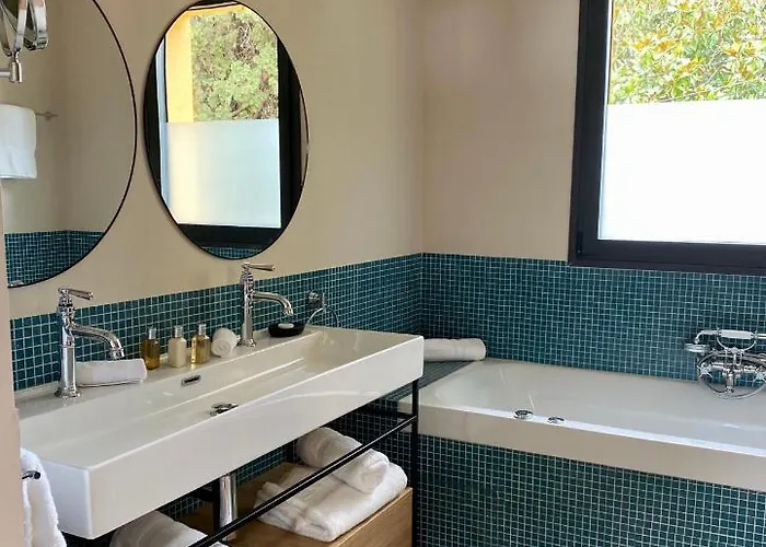 Ermitage De L'oasis & - Cannes 4*