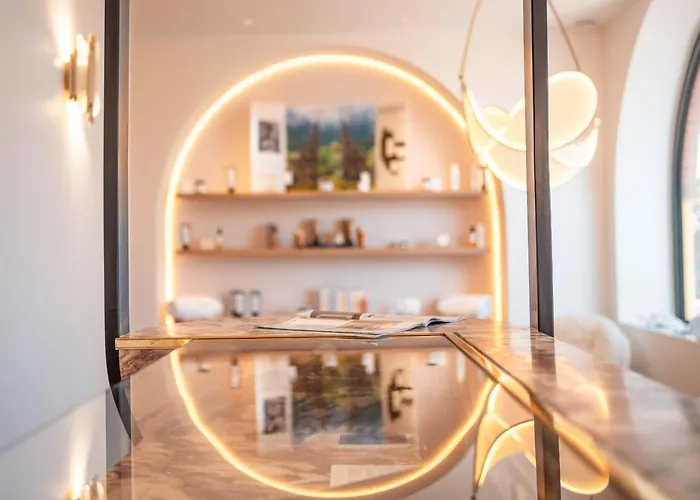 Ermitage De L'oasis & - Cannes Hotel 4*